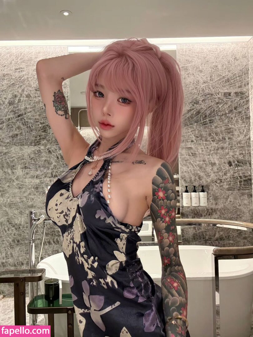 2.h.e.1.1 / 하은하 2.h.e.1 Nude Leaked  Photo #14