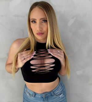 AJ Applegate #2919
