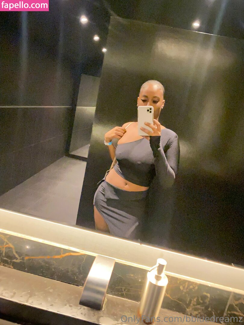 bbluedreamz Nude Leaked OnlyFans Photo #29