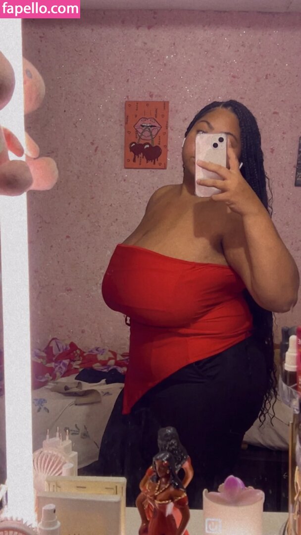BBW / bbw_layla / chubby / curvy ladies / embersweetsvip / monafaith / norarosejeanxx / vichotflix Nude Leaked OnlyFans Photo #70