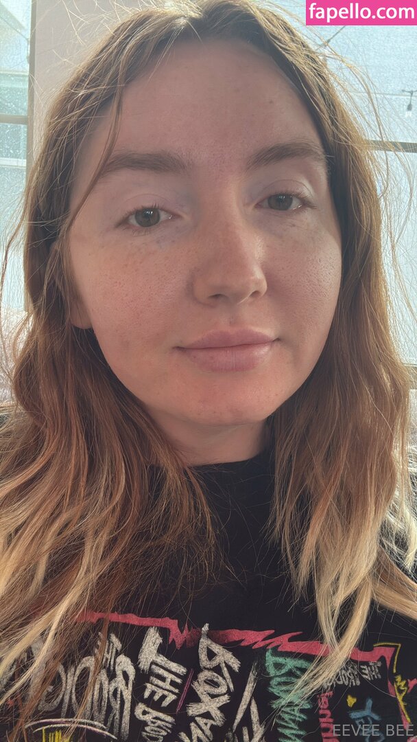 Eevee Bee / Eeveebeeshow / eevee_bee / eeveebee Nude Leaked OnlyFans Photo #822