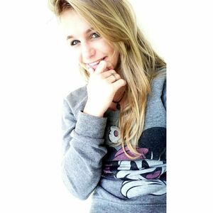 Emilly Schellmann #111