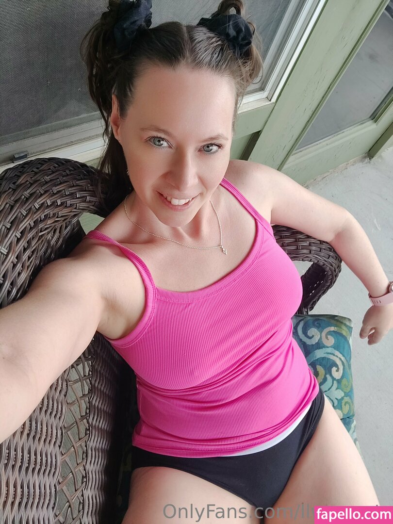 llwss / llwsweets Nude Leaked OnlyFans Photo #10