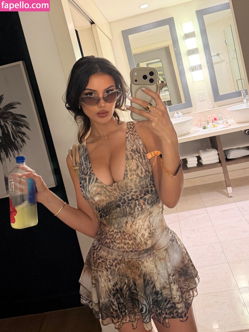 SSSniperWolf Nude Leaked OnlyFans Photo #26
