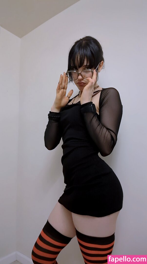 Zz.eazoning / zzeazoning Nude Leaked Patreon Photo #34