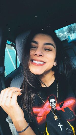 Ariana Lopez #8